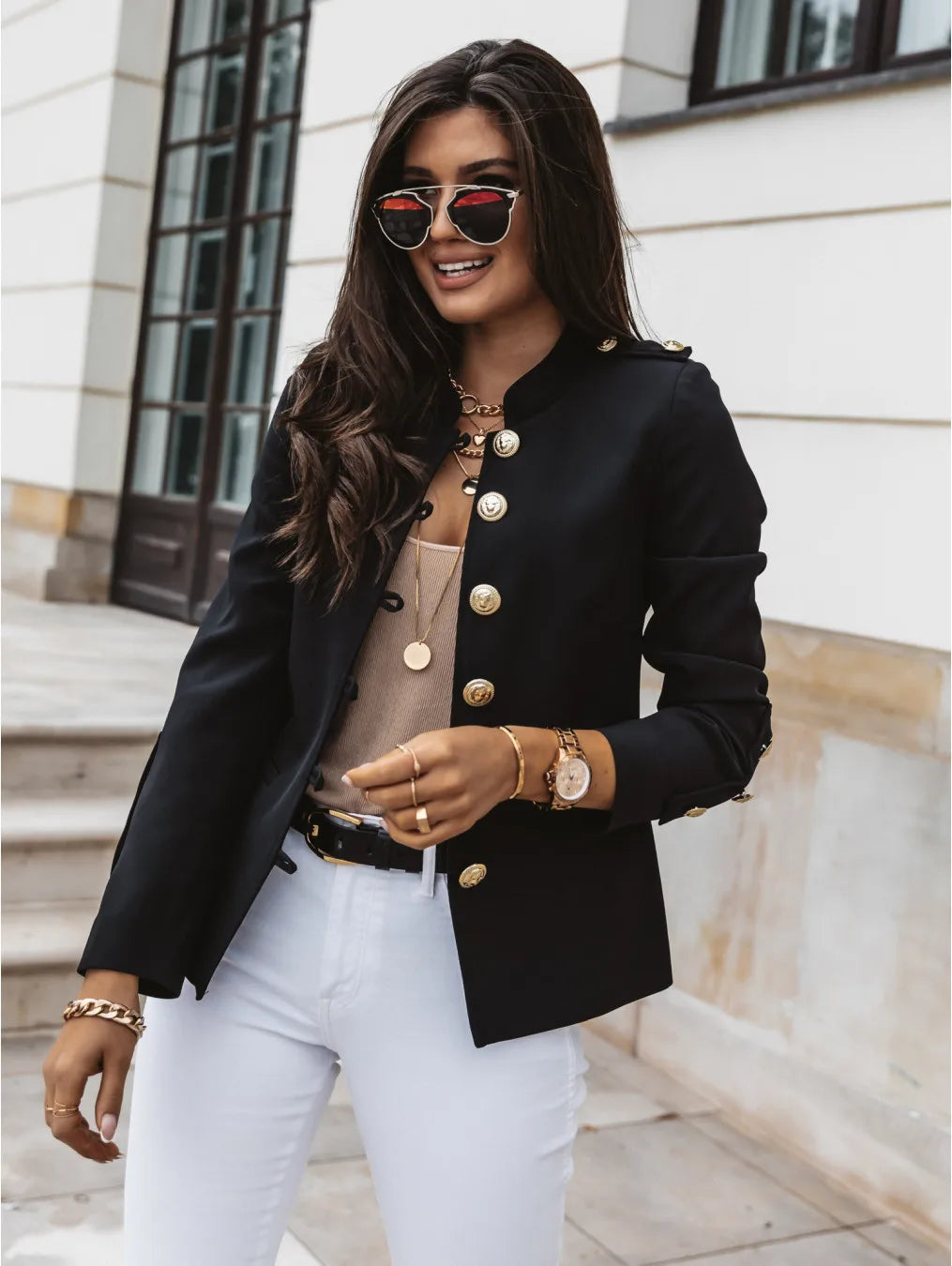 Stylish Herra - Elegant Buttoned Jacket