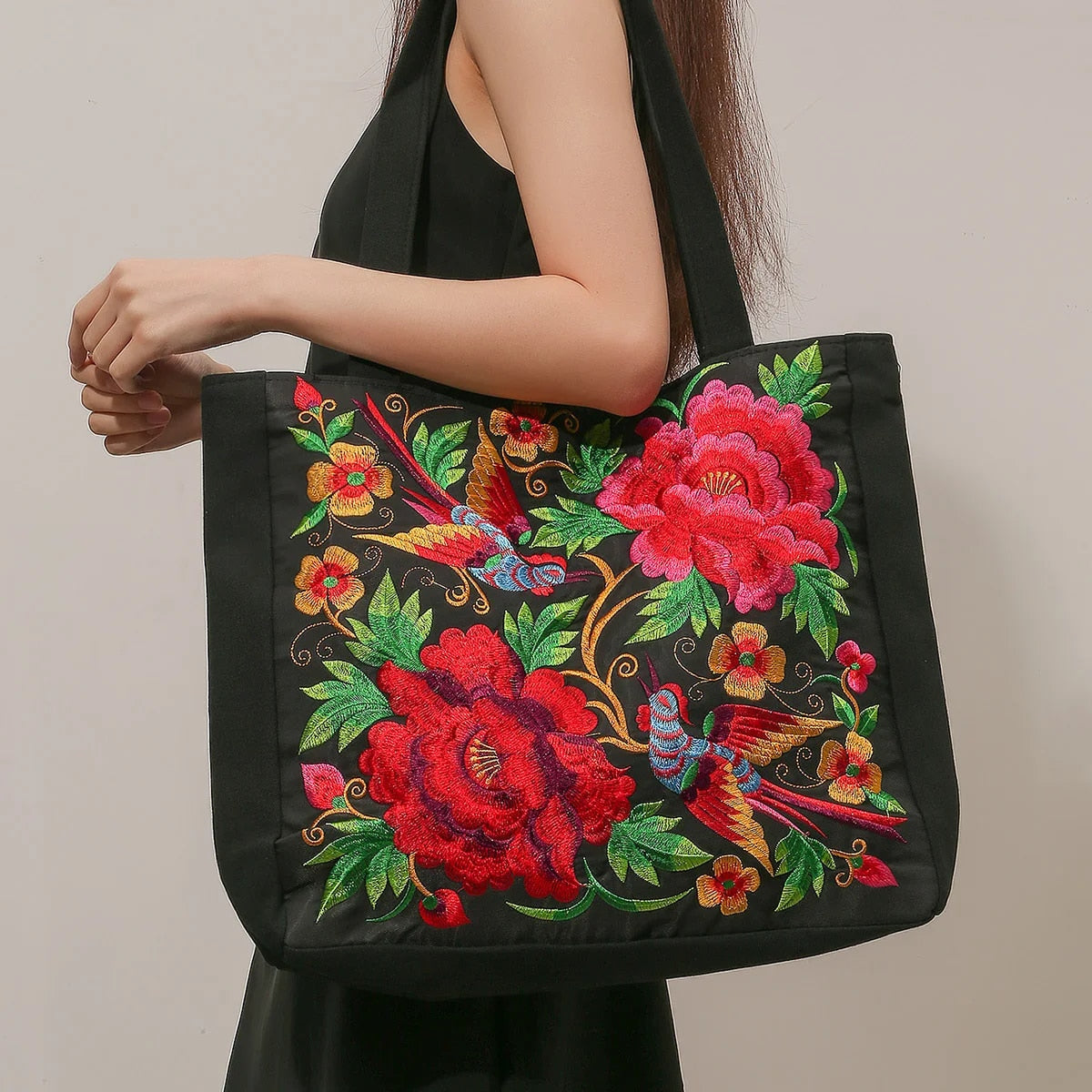 Fashionable Freya - Beach Bag